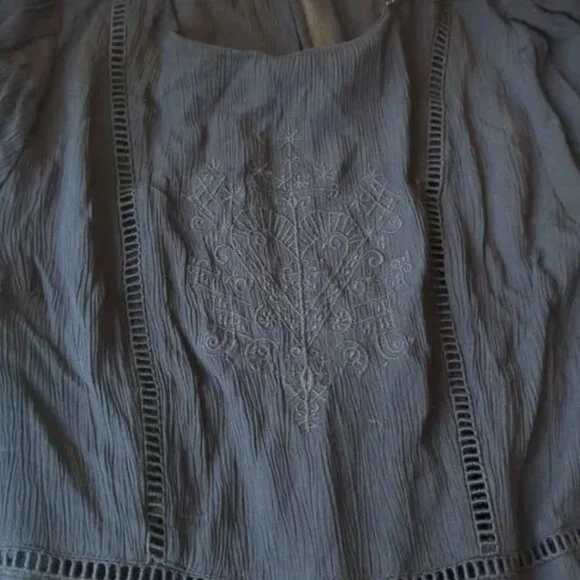 Disturbia blessing puff sleeve tie back midi dress size 10 new - Picture 4 of 6